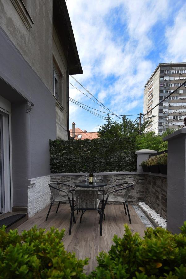 Appartamento Tasos Belgrado Esterno foto