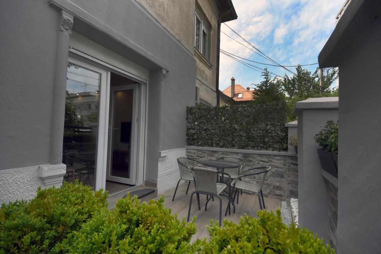 Appartamento Tasos Belgrado Esterno foto
